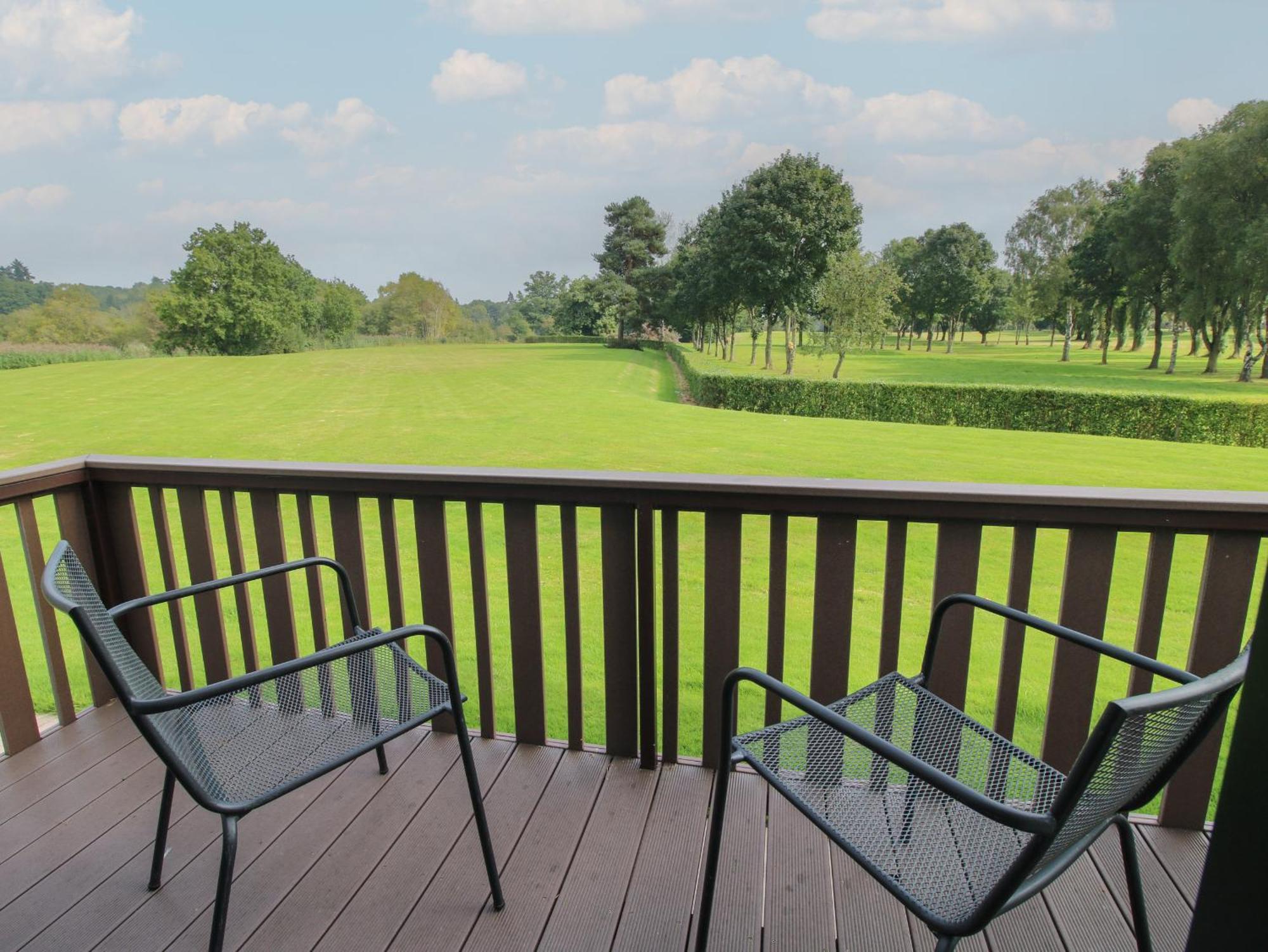 Villa Swan Leominster Esterno foto