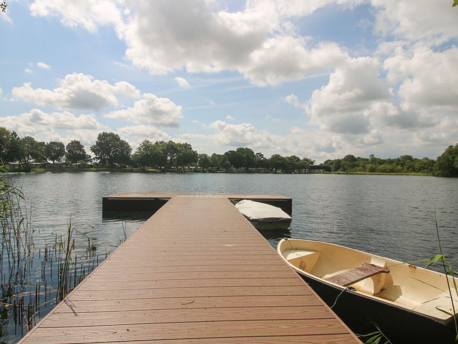 Villa Swan Leominster Esterno foto